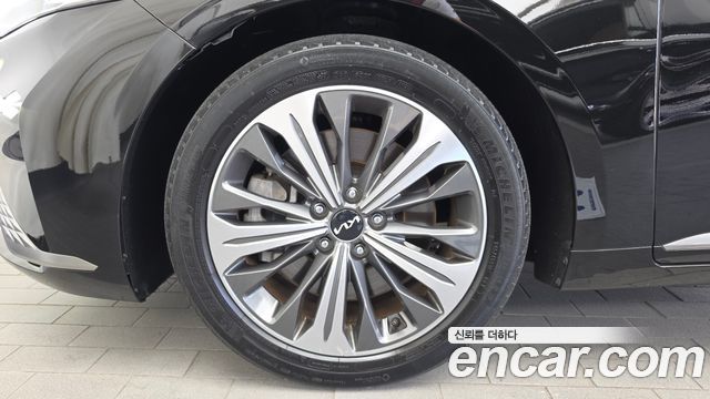 Kia K8 3.5 Gasoline 2WD Signature 2022 — фото 5