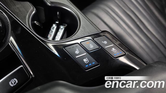Kia K8 3.5 Gasoline 2WD Signature 2022 — фото 33