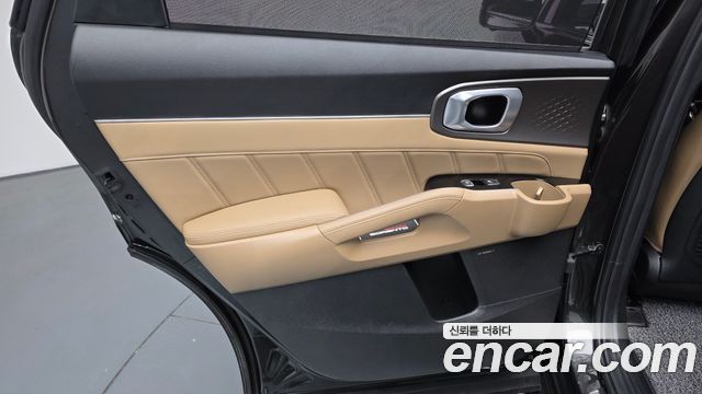 Kia Sorento (IV) HEV 1.6 2WD Signature 2025 — фото 25