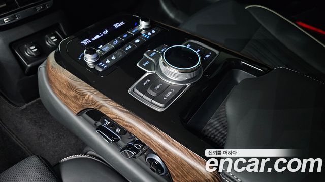 Genesis G90 5.0 AWD Prestige 2020 — фото 19