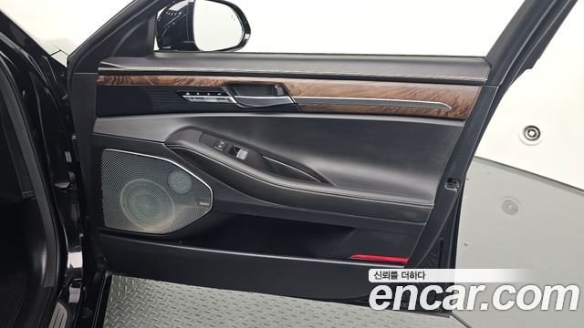 Genesis G90 5.0 AWD Prestige 2020 — фото 24