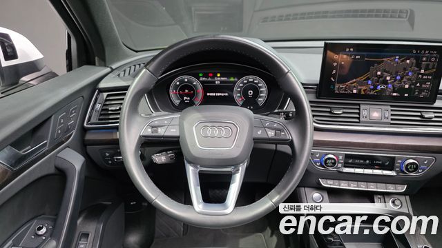 Audi Q5 (FY) 40 TDI Quattro Premium 2023 — фото 13