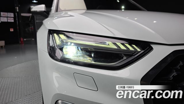 Audi Q5 (FY) 40 TDI Quattro Premium 2023 — фото 22