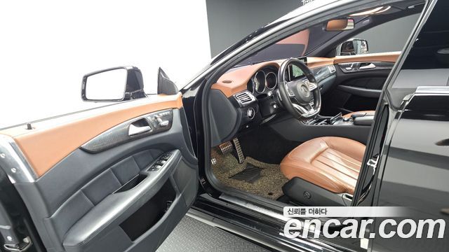 Mercedes-Benz CLS-Class (W218) CLS250 d 4MATIC AMG Line 2017 — фото 10