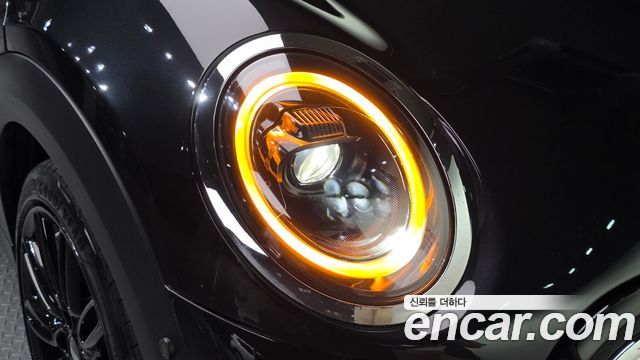 MINI Cooper Classic Plus 3rd 2024 — фото 28
