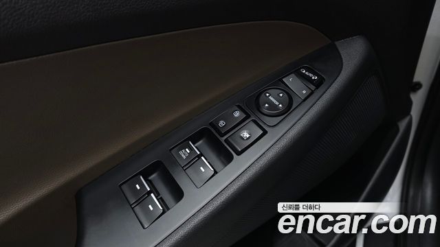 Hyundai Tucson Diesel 2.0 2WD Modern 2019 — фото 19