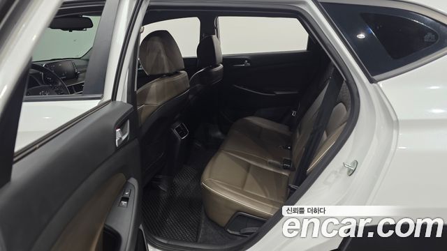 Hyundai Tucson Diesel 2.0 2WD Modern 2019 — фото 26