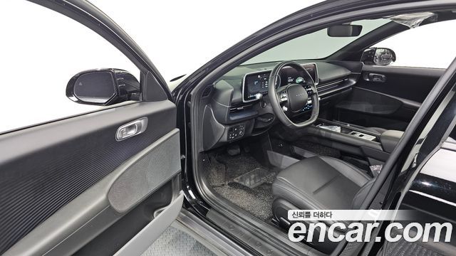 Hyundai Ioniq 6 Long Range AWD Exclusive + 2025 — фото 10