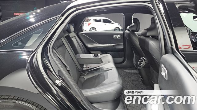 Hyundai Ioniq 6 Long Range AWD Exclusive + 2025 — фото 11