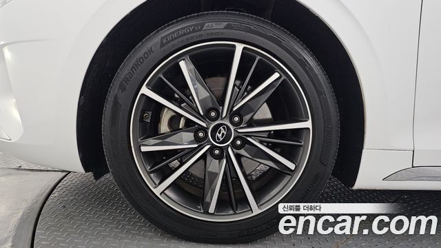 Hyundai Grandeur (IG) 3.0 LPi Rent Car Premium 2022 — фото 5