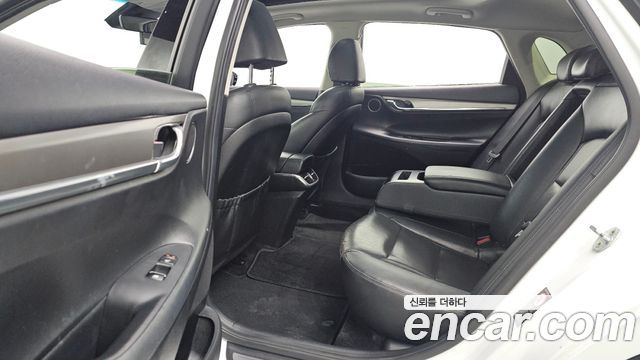 Hyundai Grandeur (IG) 3.0 LPi Rent Car Premium 2022 — фото 12