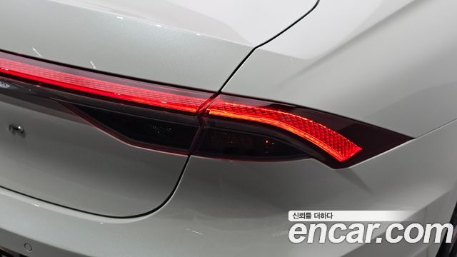 Hyundai Grandeur (IG) 3.0 LPi Rent Car Premium 2022 — фото 23