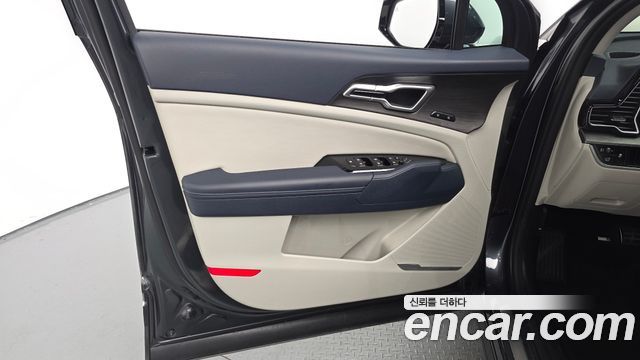 Kia Sportage (V) LPG 2.0 2WD Signature 2023 — фото 24