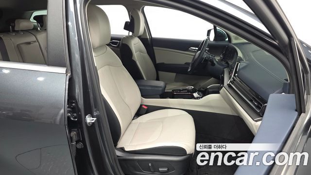 Kia Sportage (V) LPG 2.0 2WD Signature 2023 — фото 26