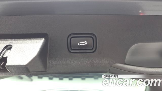 Kia Sportage (V) LPG 2.0 2WD Signature 2023 — фото 27
