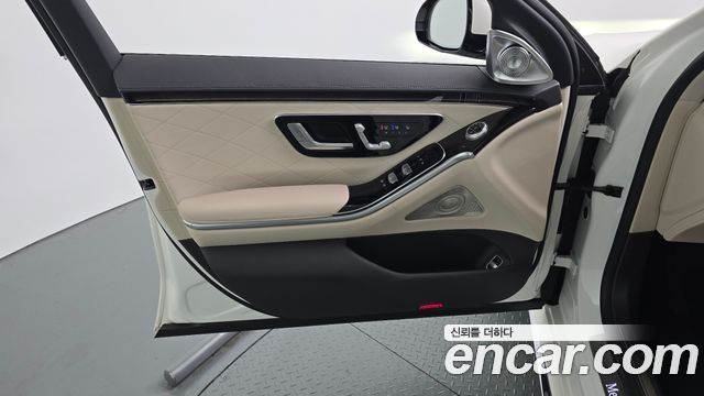 Mercedes-Benz S-Class (W223) S500L 4MATIC 2023 — фото 24