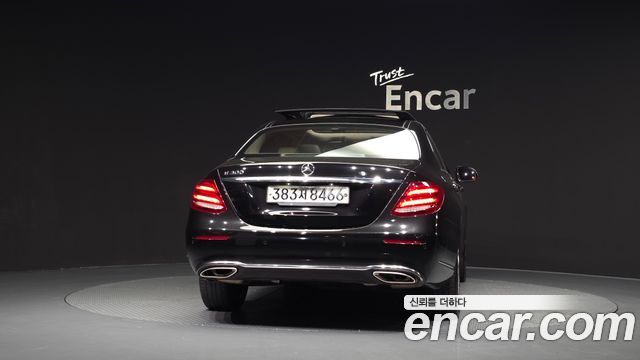 Mercedes-Benz E-Class (W213) E300 Exclusive 2017 — фото 4