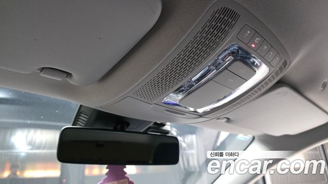 Mercedes-Benz A-Class (W177) A220 Sedan 2020 — фото 16