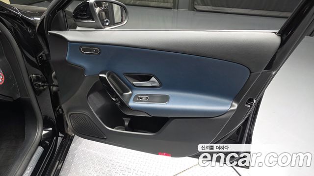 Mercedes-Benz A-Class (W177) A220 Sedan 2020 — фото 24