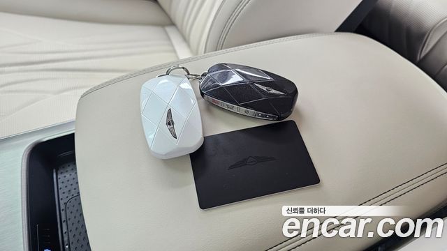 Genesis GV70 2.5T Gasoline 2WD 2025 — фото 16