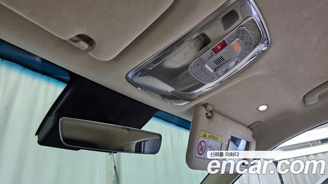 Genesis GV70 2.5T Gasoline 2WD 2025 — фото 20
