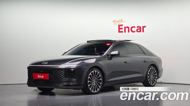 Hyundai Grandeur Hybrid (GN7) Calligraphy 2023 — фото 1