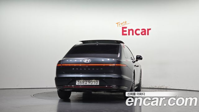 Hyundai Grandeur Hybrid (GN7) Calligraphy 2023 — фото 4