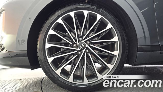 Hyundai Grandeur Hybrid (GN7) Calligraphy 2023 — фото 5