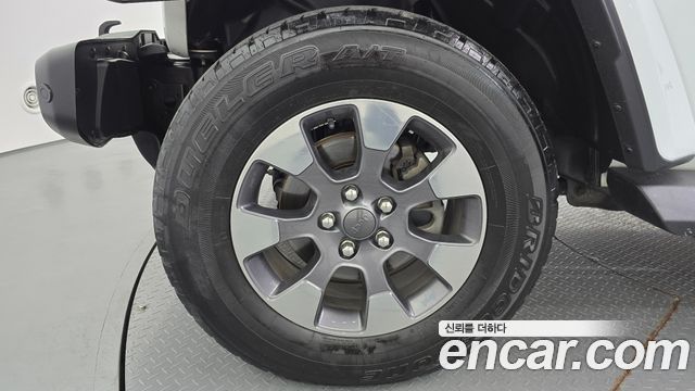 Jeep Wrangler (JL) 2.0 Overland 4Door 2019 — фото 5