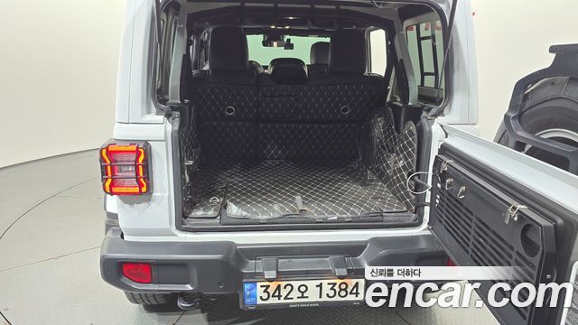 Jeep Wrangler (JL) 2.0 Overland 4Door 2019 — фото 17