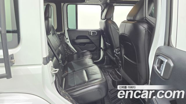 Jeep Wrangler (JL) 2.0 Overland 4Door 2019 — фото 18