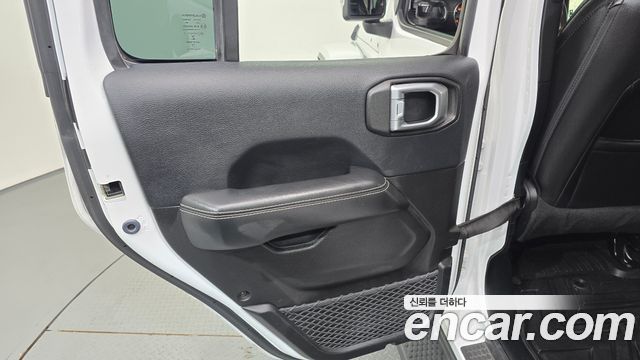 Jeep Wrangler (JL) 2.0 Overland 4Door 2019 — фото 25