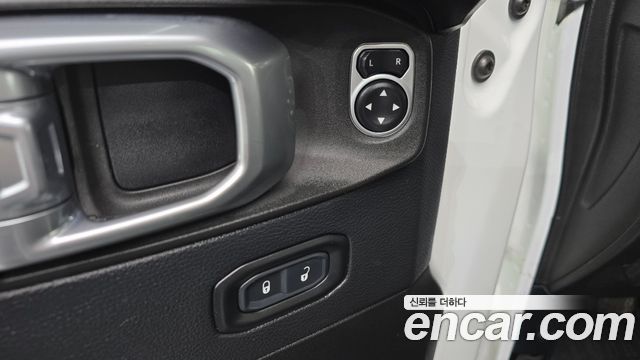 Jeep Wrangler (JL) 2.0 Overland 4Door 2019 — фото 29