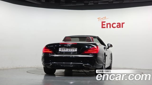 Mercedes-Benz SL-Class SL400 R231 2018 — фото 4