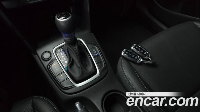 Hyundai Kona 1.6 Turbo 2WD Modern Choice 2020 — фото 9