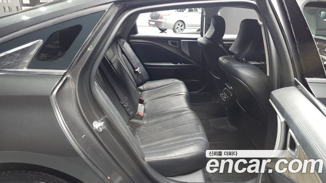 Kia K8 2.5 Gasoline 2WD Noblesse Light 2023 — фото 11