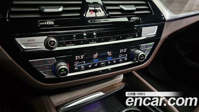 BMW 6 Series GT (G32) 630d xDrive M Sport 2020 — фото 34