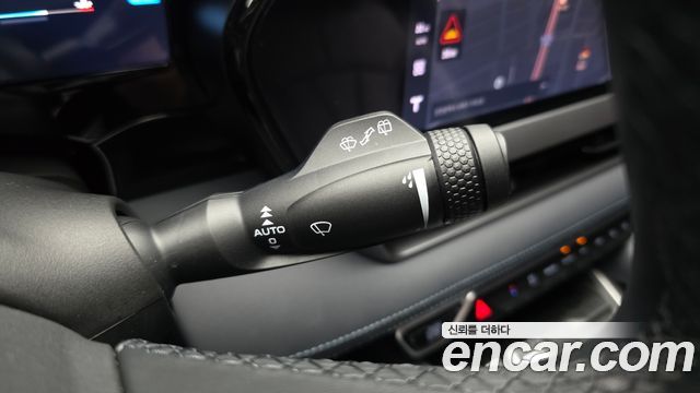 Renault Korea Grand Koleos 1.5 E-TECH Iconic 2WD 2025 — фото 29