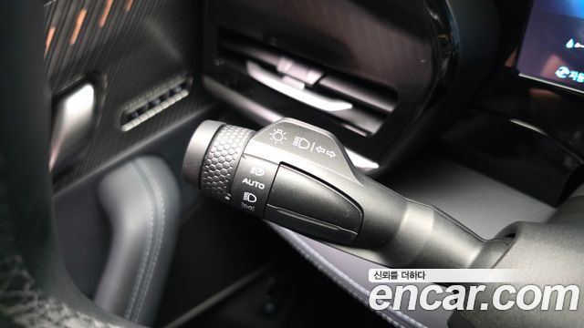 Renault Korea Grand Koleos 1.5 E-TECH Iconic 2WD 2025 — фото 30