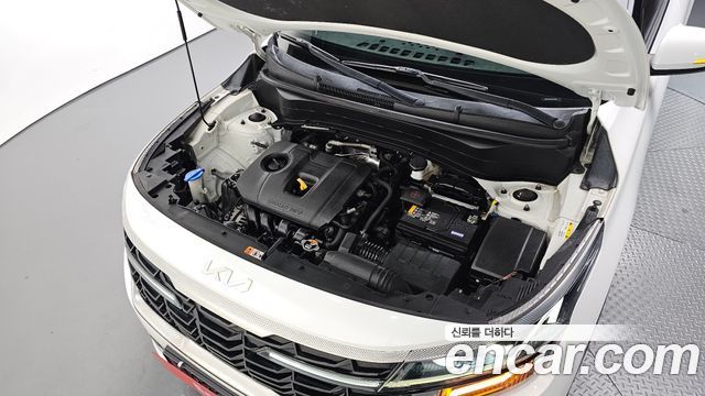 Kia Seltos Gasoline 2.0 2WD Signature 2023 — фото 6
