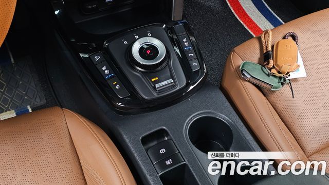 Kia Seltos Gasoline 2.0 2WD Signature 2023 — фото 9