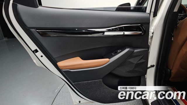 Kia Seltos Gasoline 2.0 2WD Signature 2023 — фото 25
