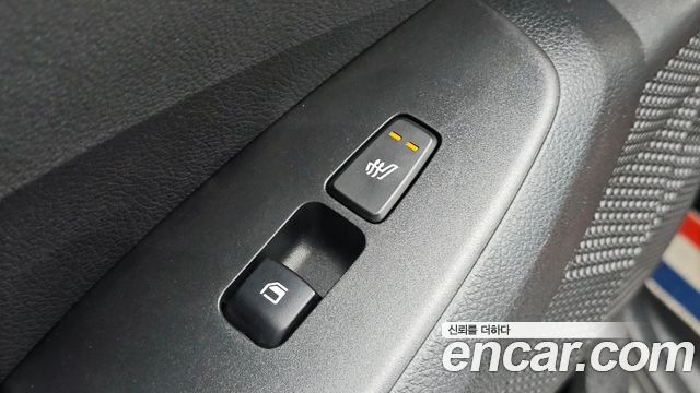 Kia Seltos Gasoline 2.0 2WD Signature 2023 — фото 27
