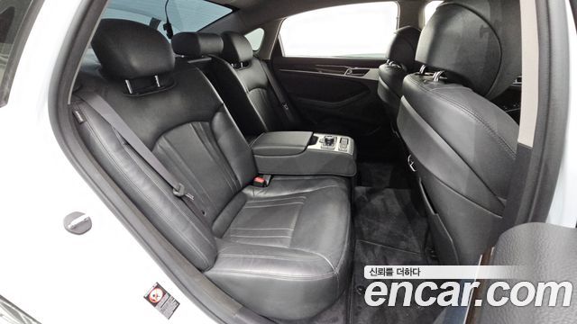Genesis G80 3.3 GDI AWD Luxury 2017 — фото 11