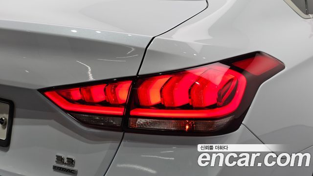 Genesis G80 3.3 GDI AWD Luxury 2017 — фото 23
