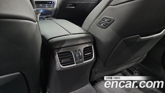 Genesis G80 3.3 GDI AWD Luxury 2017 — фото 31