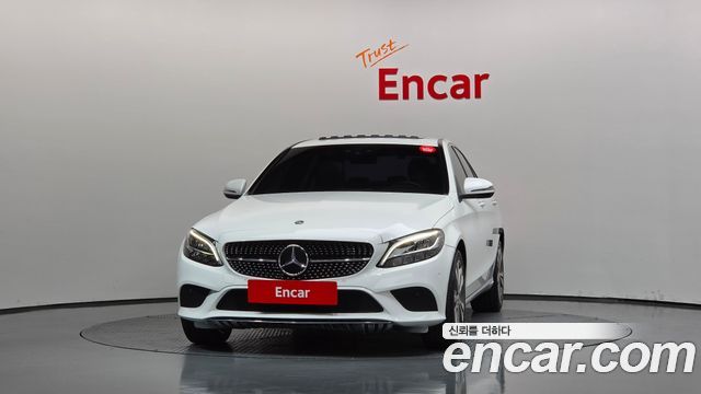 Mercedes-Benz C-Class (W205) C220 d 4MATIC 2020 — фото 3