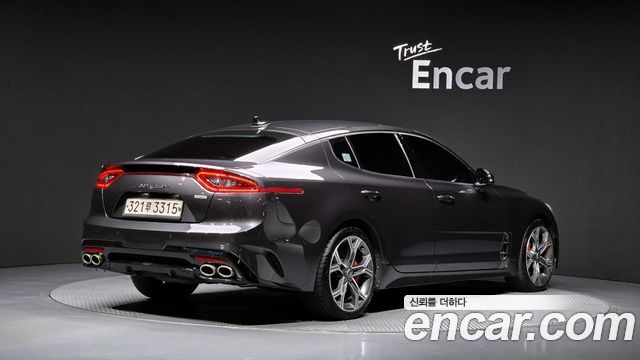 Kia Stinger 2.0 Turbo AWD Platinum 2020 — фото 2