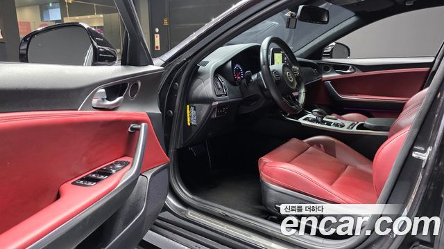 Kia Stinger 2.0 Turbo AWD Platinum 2020 — фото 10