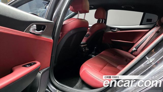Kia Stinger 2.0 Turbo AWD Platinum 2020 — фото 12